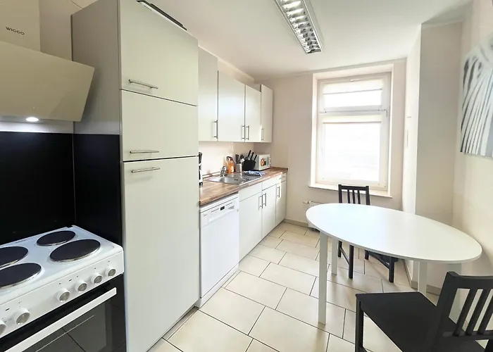 Gruppen Willkommen! 5-zimmer Naehe Messe & Bmw * لبسيا